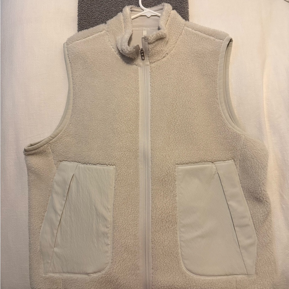 Lululemon Cream Sherpa Fleece Vest
